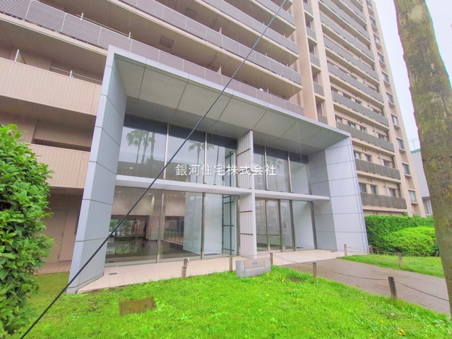 G00377782 神奈川県横浜市鶴見区平安町２丁目 中古マンション 5180万円 専有面積84.16m² (約25.45坪) 間取り４ＬＤＫ 所在階3階 築年月2004年02月(築21年)【外観13】
