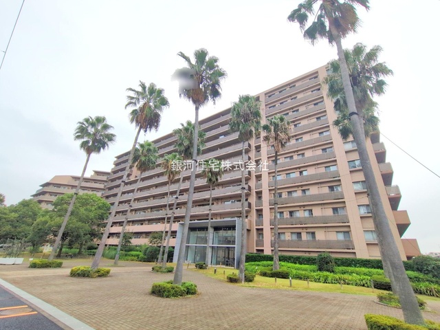 G00377782 神奈川県横浜市鶴見区平安町２丁目 中古マンション 5180万円 専有面積84.16m² (約25.45坪) 間取り４ＬＤＫ 所在階3階 築年月2004年02月(築21年)【外観14】