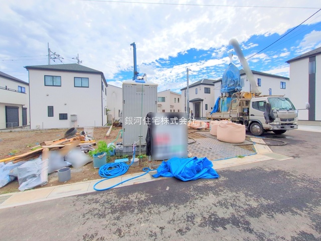 G00377844 埼玉県川口市大字安行小山 新築一戸建て 4090万円 土地面積105.10m² (約31.79坪) 建物面積98.12m² (約29.68坪) 間取り３ＳＬＤＫ 築年月2025年11月【外観7】
