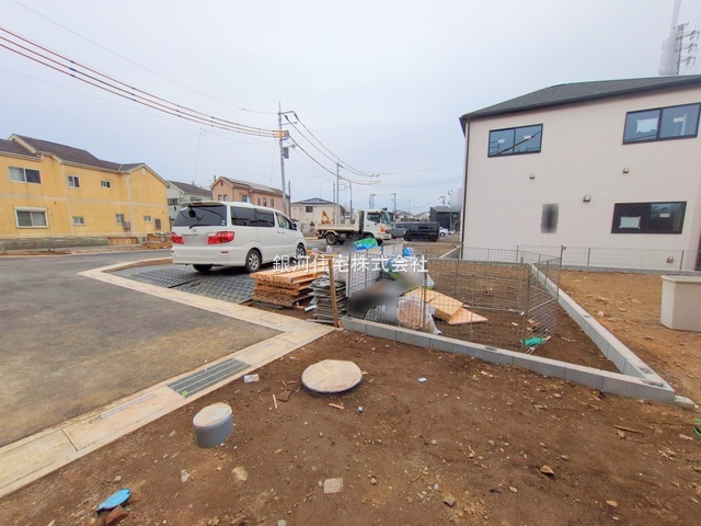 G00377844 埼玉県川口市大字安行小山 新築一戸建て 4090万円 土地面積105.10m² (約31.79坪) 建物面積98.12m² (約29.68坪) 間取り３ＳＬＤＫ 築年月2025年11月【外観16】