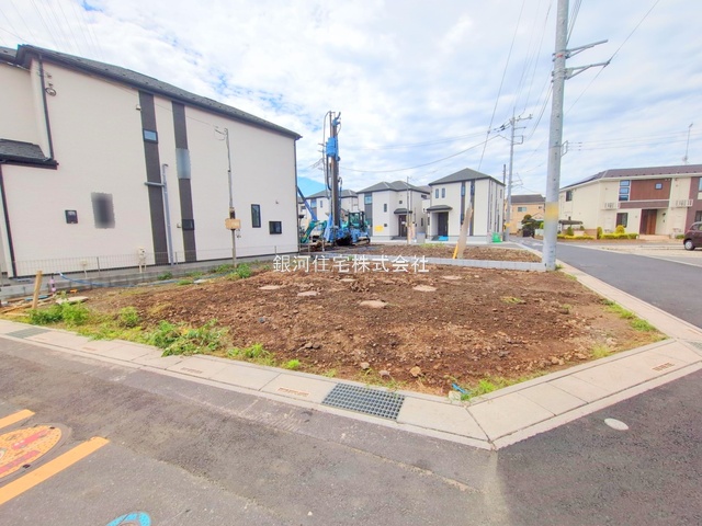 G00377845 埼玉県川口市大字安行小山 新築一戸建て 3990万円 土地面積100.09m² (約30.27坪) 建物面積93.56m² (約28.30坪) 間取り４ＬＤＫ 築年月2025年11月【外観13】