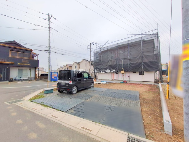 G00377845 埼玉県川口市大字安行小山 新築一戸建て 3990万円 土地面積100.09m² (約30.27坪) 建物面積93.56m² (約28.30坪) 間取り４ＬＤＫ 築年月2025年11月【外観15】