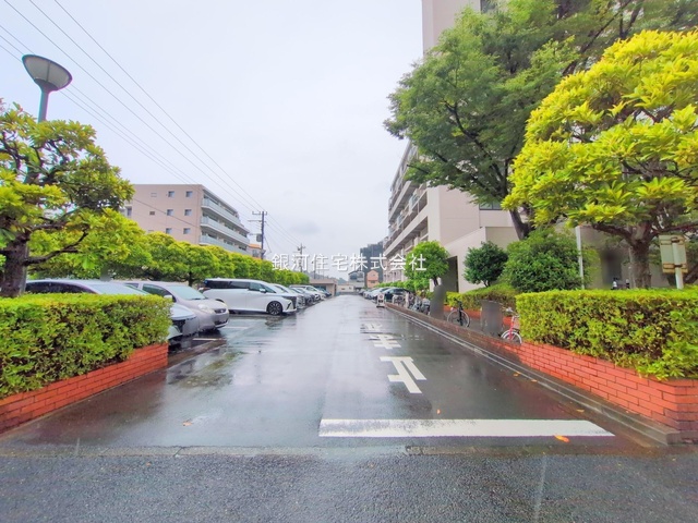 G00377874 神奈川県横浜市港北区大豆戸町 中古マンション 5080万円 専有面積74.16m² (約22.43坪) 間取り３ＬＤＫ 所在階6階 築年月1978年07月(築47年)【外観4】