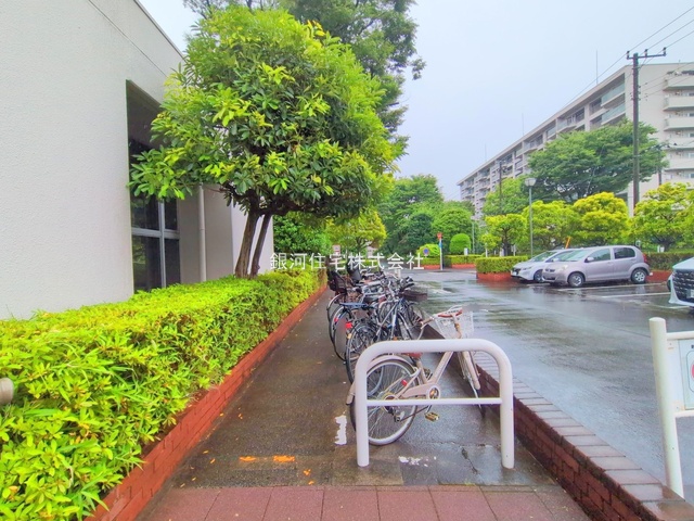 G00377874 神奈川県横浜市港北区大豆戸町 中古マンション 5080万円 専有面積74.16m² (約22.43坪) 間取り３ＬＤＫ 所在階6階 築年月1978年07月(築47年)【外観12】