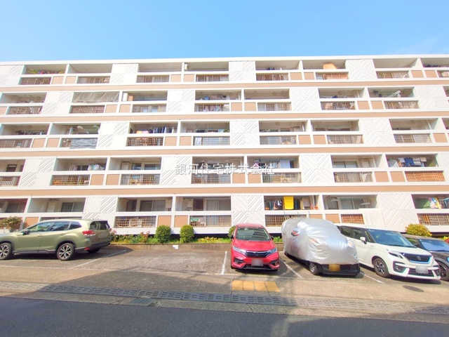 G00377930 東京都目黒区東山２丁目 中古マンション 6480万円 専有面積43.83m² (約13.25坪) 間取り１ＬＤＫ 所在階1階 築年月2021年04月(築4年)【外観9】