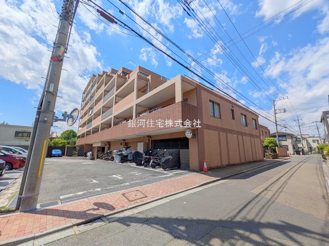 G00377932 東京都三鷹市新川６丁目 中古マンション 5680万円 専有面積75.70m² (約22.89坪) 間取り２ＳＬＤＫ 所在階1階 築年月2002年07月(築23年)【外観11】