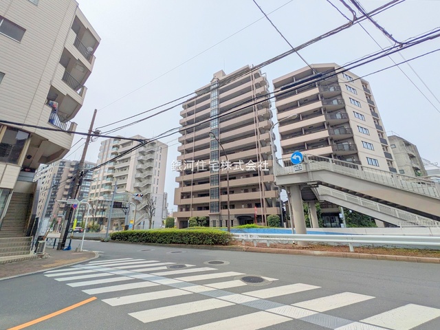 G00377938 東京都三鷹市上連雀２丁目 中古マンション 7190万円 専有面積53.20m² (約16.09坪) 間取り２ＬＤＫ 所在階9階 築年月1997年08月(築27年)【外観12】