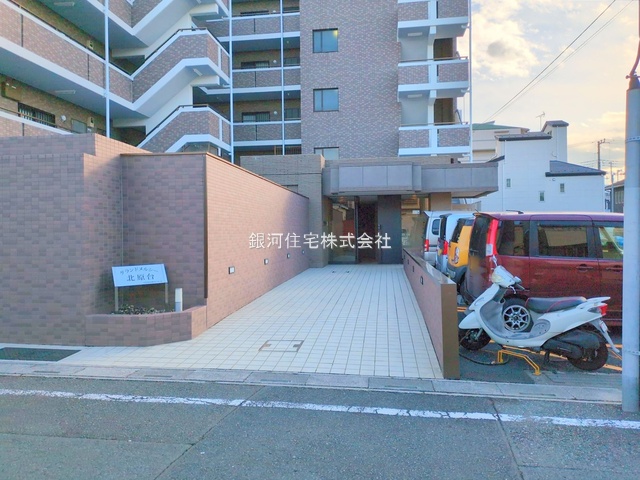 G00378021 埼玉県川口市北原台２丁目 中古マンション 2680万円 専有面積65.72m² (約19.88坪) 間取り１ＬＤＫ 所在階5階 築年月1994年08月(築30年)【外観3】