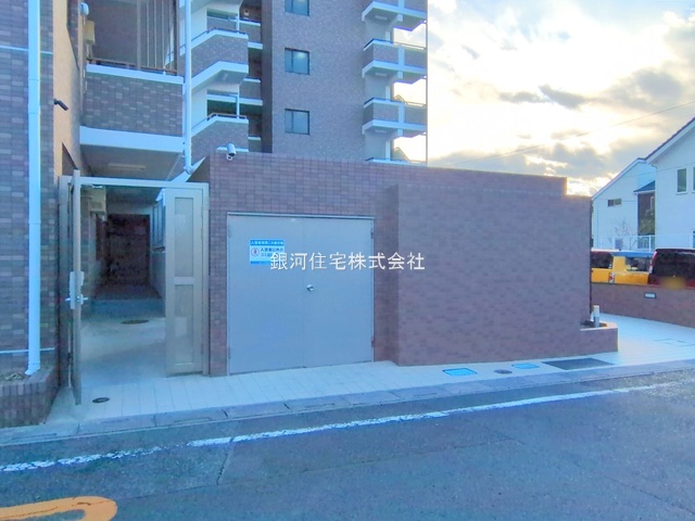 G00378021 埼玉県川口市北原台２丁目 中古マンション 2680万円 専有面積65.72m² (約19.88坪) 間取り１ＬＤＫ 所在階5階 築年月1994年08月(築30年)【外観9】