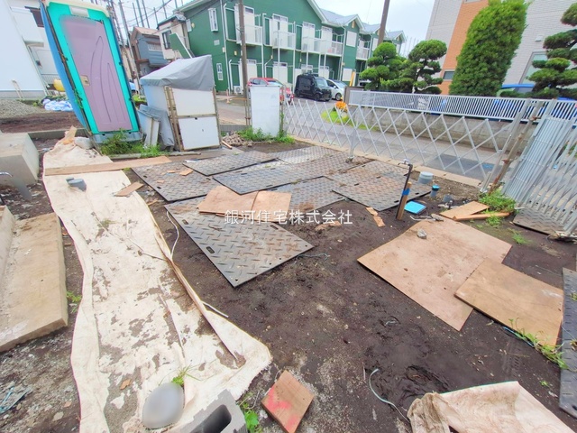 G00378058 神奈川県綾瀬市蓼川３丁目 新築一戸建て 4780万円 土地面積112.75m² (約34.10坪) 建物面積100.19m² (約30.30坪) 間取り４ＬＤＫ 築年月2025年08月【外観10】