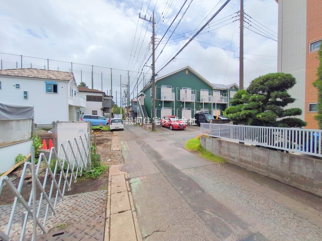 G00378058 神奈川県綾瀬市蓼川３丁目 新築一戸建て 4780万円 土地面積112.75m² (約34.10坪) 建物面積100.19m² (約30.30坪) 間取り４ＬＤＫ 築年月2025年08月【外観11】