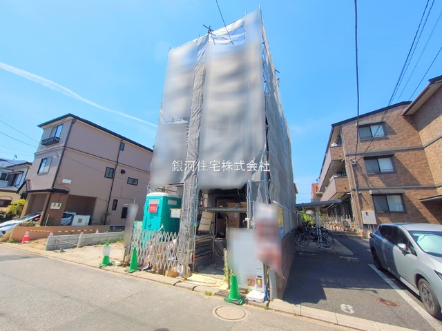 G00378119 千葉県市川市新井３丁目 新築一戸建て 6790万円 土地面積66.11m² (約19.99坪) 建物面積112.85m² (約34.13坪) 間取り３ＳＬＤＫ 築年月2025年08月【外観2】