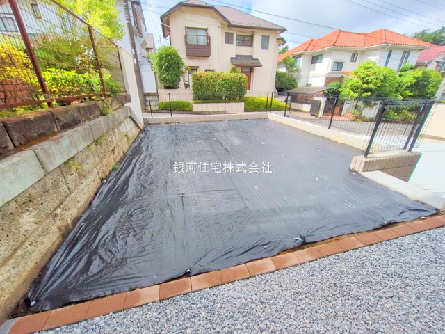 G00378162 神奈川県川崎市麻生区王禅寺東５丁目 新築一戸建て 6980万円 土地面積200.92m² (約60.77坪) 建物面積105.58m² (約31.93坪) 間取り４ＬＤＫ 築年月2025年06月(築１年以内)【外観12】