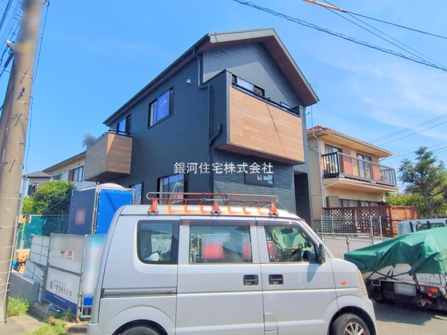 G00378166 神奈川県横浜市青葉区大場町 新築一戸建て 6580万円 土地面積126.80m² (約38.35坪) 建物面積99.57m² (約30.11坪) 間取り４ＬＤＫ 築年月2025年08月【外観2】