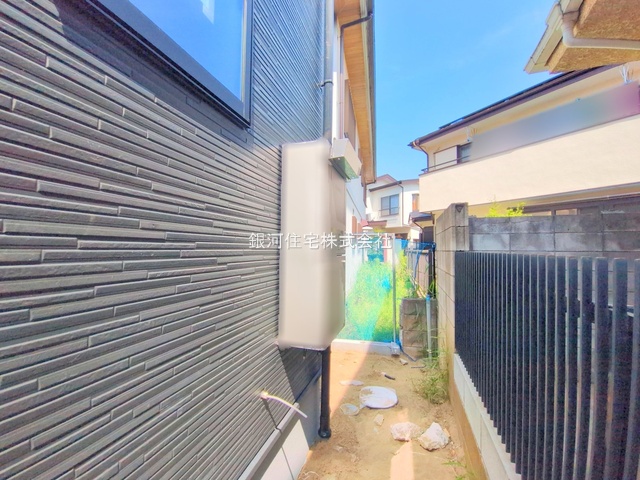 G00378166 神奈川県横浜市青葉区大場町 新築一戸建て 6580万円 土地面積126.80m² (約38.35坪) 建物面積99.57m² (約30.11坪) 間取り４ＬＤＫ 築年月2025年08月【外観6】