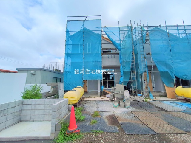 G00378190 神奈川県綾瀬市蓼川３丁目 新築一戸建て 4350万円 土地面積112.59m² (約34.05坪) 建物面積100.19m² (約30.30坪) 間取り３ＬＤＫ 築年月2025年09月【外観5】