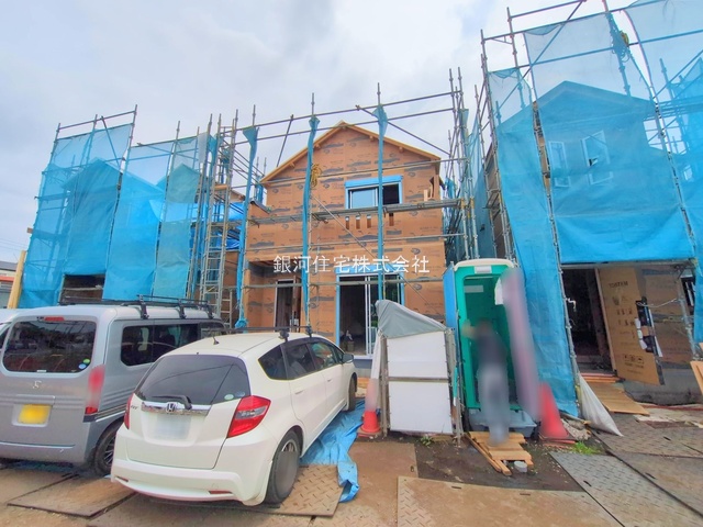G00378191 神奈川県綾瀬市蓼川３丁目 新築一戸建て 4450万円 土地面積112.59m² (約34.05坪) 建物面積100.19m² (約30.30坪) 間取り３ＳＬＤＫ 築年月2025年09月【外観7】