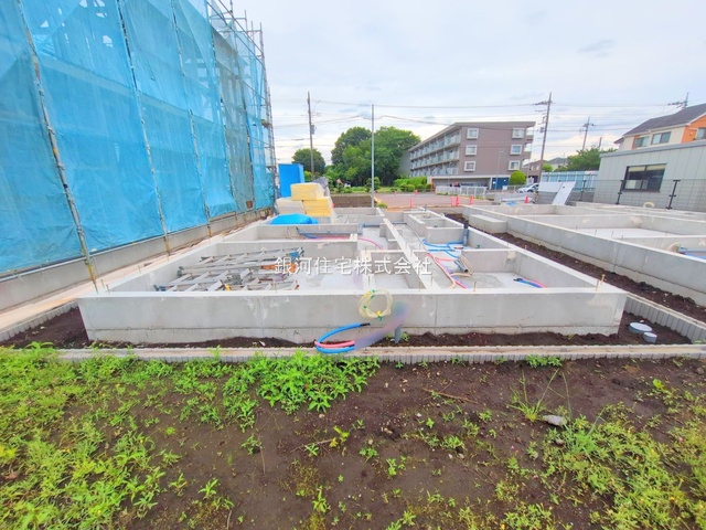 G00378191 神奈川県綾瀬市蓼川３丁目 新築一戸建て 4450万円 土地面積112.59m² (約34.05坪) 建物面積100.19m² (約30.30坪) 間取り３ＳＬＤＫ 築年月2025年09月【外観15】
