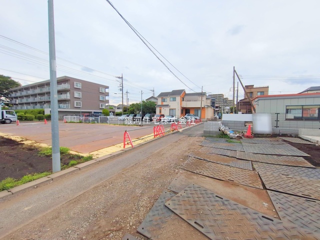 G00378191 神奈川県綾瀬市蓼川３丁目 新築一戸建て 4450万円 土地面積112.59m² (約34.05坪) 建物面積100.19m² (約30.30坪) 間取り３ＳＬＤＫ 築年月2025年09月【外観17】