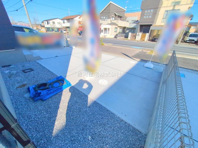 G00378208 埼玉県さいたま市岩槻区大字岩槻 新築一戸建て 3180万円 土地面積135.00m² (約40.83坪) 建物面積99.36m² (約30.05坪) 間取り３ＬＤＫ 築年月2025年10月(築１年以内)【外観16】