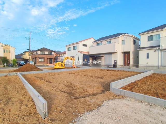 G00378209 埼玉県さいたま市岩槻区大字岩槻 新築一戸建て 2980万円 土地面積146.00m² (約44.16坪) 建物面積100.60m² (約30.43坪) 間取り３ＬＤＫ 築年月2025年09月【外観4】