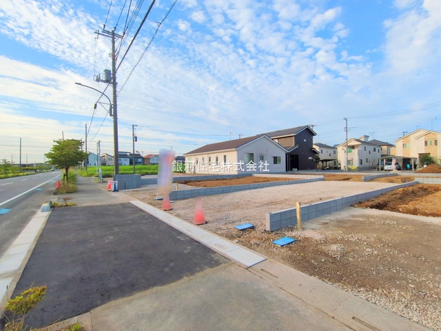 G00378210 埼玉県さいたま市岩槻区大字岩槻 新築一戸建て 2980万円 土地面積146.00m² (約44.16坪) 建物面積112.20m² (約33.94坪) 間取り４ＬＤＫ 築年月2025年09月【外観6】