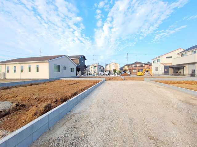 G00378210 埼玉県さいたま市岩槻区大字岩槻 新築一戸建て 2980万円 土地面積146.00m² (約44.16坪) 建物面積112.20m² (約33.94坪) 間取り４ＬＤＫ 築年月2025年09月【外観7】