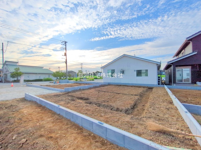 G00378210 埼玉県さいたま市岩槻区大字岩槻 新築一戸建て 2980万円 土地面積146.00m² (約44.16坪) 建物面積112.20m² (約33.94坪) 間取り４ＬＤＫ 築年月2025年09月【外観9】