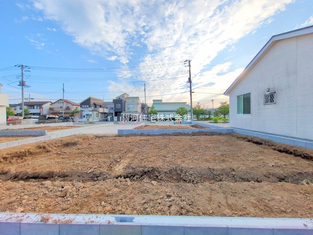 G00378210 埼玉県さいたま市岩槻区大字岩槻 新築一戸建て 2980万円 土地面積146.00m² (約44.16坪) 建物面積112.20m² (約33.94坪) 間取り４ＬＤＫ 築年月2025年09月【外観10】