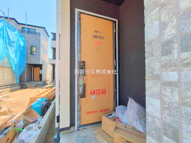 G00378217 神奈川県海老名市上郷３丁目 新築一戸建て 6198万円 土地面積119.62m² (約36.18坪) 建物面積105.55m² (約31.92坪) 間取り４ＬＤＫ 築年月2025年08月【外観5】