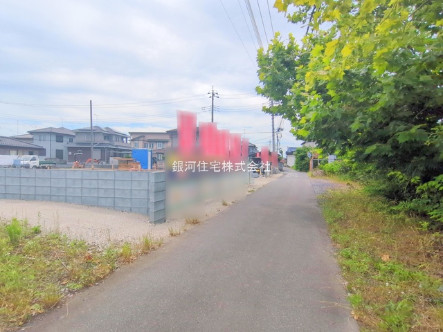 G00378226 埼玉県久喜市菖蒲町菖蒲 新築一戸建て 2580万円 土地面積184.86m² (約55.92坪) 建物面積103.50m² (約31.30坪) 間取り３ＬＤＫ 築年月2025年09月【外観9】