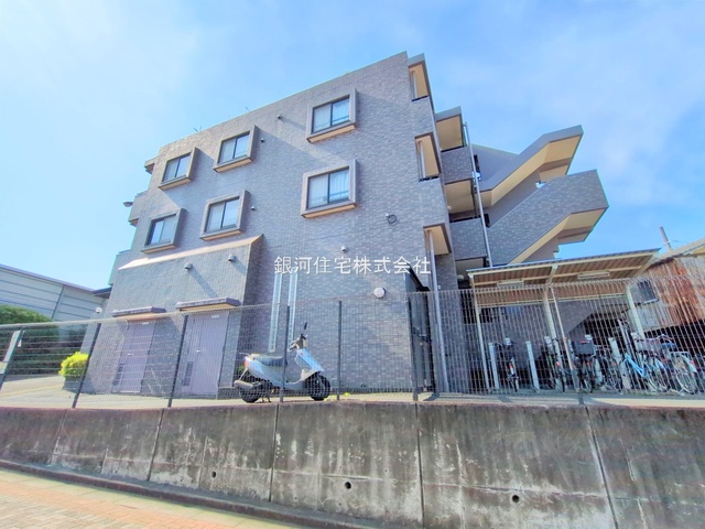 G00378234 東京都板橋区赤塚１丁目 中古マンション 4780万円 専有面積58.76m² (約17.77坪) 間取り２ＳＬＤＫ 所在階4階 築年月2000年05月(築25年)【外観4】