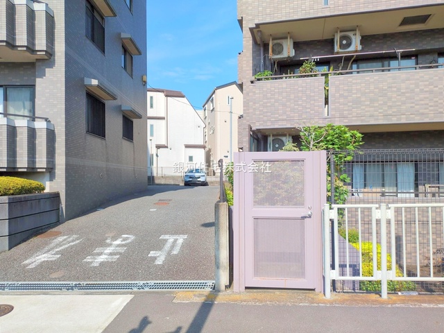 G00378234 東京都板橋区赤塚１丁目 中古マンション 4780万円 専有面積58.76m² (約17.77坪) 間取り２ＳＬＤＫ 所在階4階 築年月2000年05月(築25年)【外観10】
