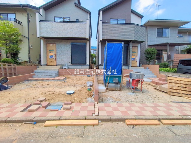 G00378238 東京都日野市西平山２丁目 新築一戸建て 3890万円 土地面積98.01m² (約29.64坪) 建物面積77.76m² (約23.52坪) 間取り３ＬＤＫ 築年月2025年07月(築１年以内)【外観7】