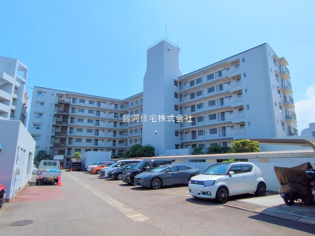 G00378240 神奈川県横浜市戸塚区前田町 中古マンション 3599万円 専有面積87.90m² (約26.58坪) 間取り３ＬＤＫ 所在階1階 築年月1982年10月(築42年)【外観9】