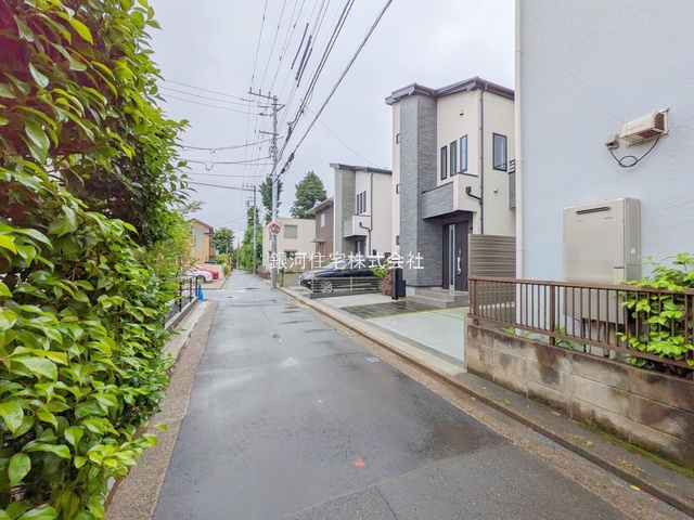 G00378251 東京都武蔵野市吉祥寺北町５丁目 新築一戸建て 9390万円 土地面積120.00m² (約36.29坪) 建物面積94.60m² (約28.61坪) 間取り４ＬＤＫ 築年月2025年05月(築１年以内)【外観3】