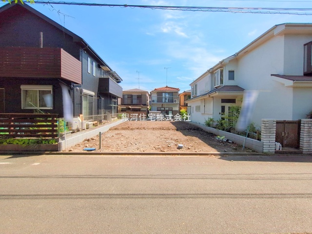 G00378255 東京都福生市南田園３丁目 新築一戸建て 4290万円 土地面積120.27m² (約36.38坪) 建物面積103.19m² (約31.21坪) 間取り４ＬＤＫ 築年月2025年09月【外観14】