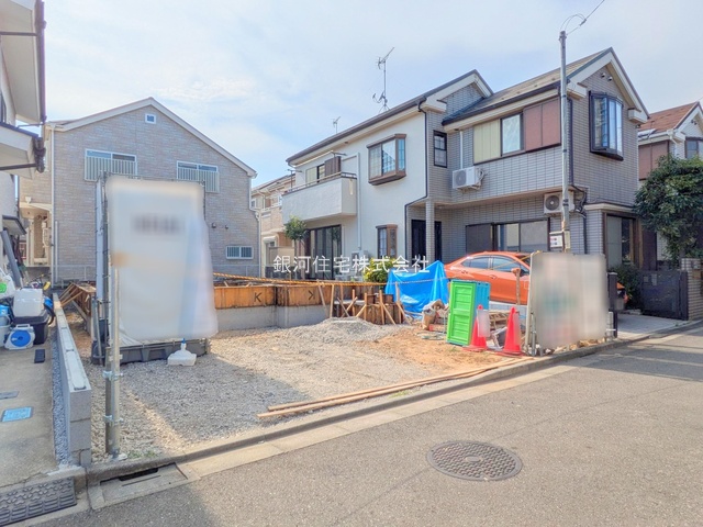 G00378256 東京都練馬区三原台２丁目 新築一戸建て 7590万円 土地面積114.67m² (約34.68坪) 建物面積100.61m² (約30.43坪) 間取り３ＬＤＫ 築年月2025年10月【外観2】