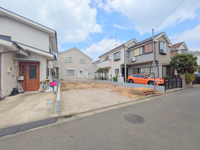 G00378256 東京都練馬区三原台２丁目 新築一戸建て 7590万円 土地面積114.67m² (約34.68坪) 建物面積100.61m² (約30.43坪) 間取り３ＬＤＫ 築年月2025年10月【外観4】
