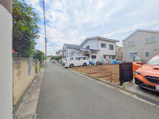 G00378256 東京都練馬区三原台２丁目 新築一戸建て 7590万円 土地面積114.67m² (約34.68坪) 建物面積100.61m² (約30.43坪) 間取り３ＬＤＫ 築年月2025年10月【外観9】