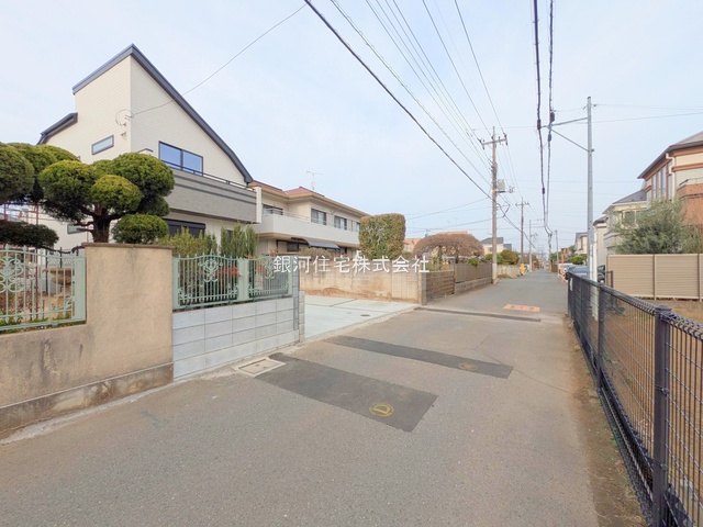 G00378257 東京都国分寺市高木町３丁目 新築一戸建て 4790万円 土地面積109.56m² (約33.14坪) 建物面積86.94m² (約26.29坪) 間取り２ＳＬＤＫ 築年月2025年03月(築１年以内)【外観3】
