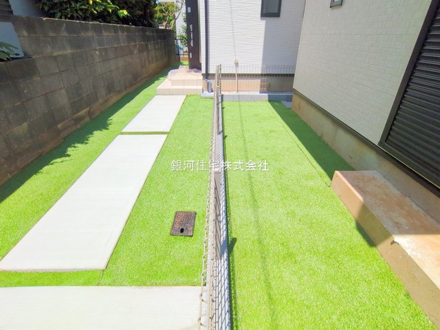 G00378268 東京都国分寺市新町１丁目 新築一戸建て 4590万円 土地面積117.26m² (約35.47坪) 建物面積90.46m² (約27.36坪) 間取り４ＬＤＫ 築年月2025年05月(築１年以内)【外観6】