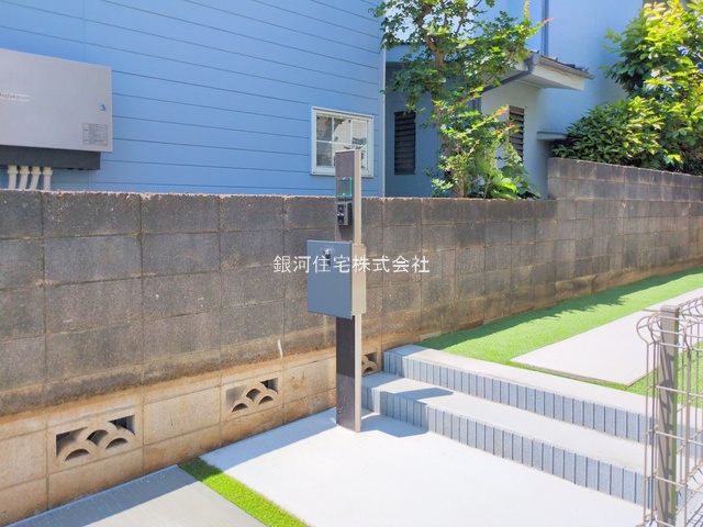G00378268 東京都国分寺市新町１丁目 新築一戸建て 4590万円 土地面積117.26m² (約35.47坪) 建物面積90.46m² (約27.36坪) 間取り４ＬＤＫ 築年月2025年05月(築１年以内)【外観16】