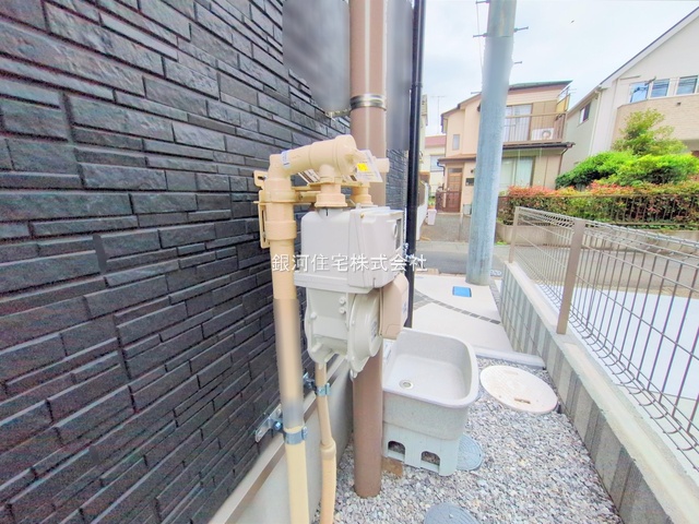 G00378275 東京都府中市西府町５丁目 新築一戸建て 6380万円 土地面積117.93m² (約35.67坪) 建物面積95.50m² (約28.88坪) 間取り４ＬＤＫ 築年月2025年02月(築１年以内)【外観16】