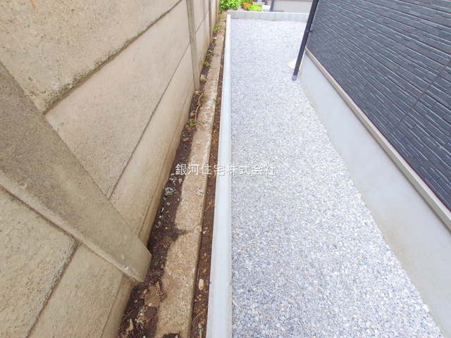 G00378275 東京都府中市西府町５丁目 新築一戸建て 6380万円 土地面積117.93m² (約35.67坪) 建物面積95.50m² (約28.88坪) 間取り４ＬＤＫ 築年月2025年02月(築１年以内)【外観17】