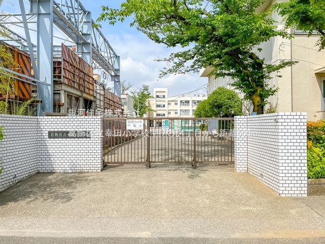 G00378279 東京都葛飾区西水元４丁目 新築一戸建て 4480万円 土地面積120.64m² (約36.49坪) 建物面積105.30m² (約31.85坪) 間取り４ＬＤＫ 築年月2025年10月【周辺環境】葛飾区立幸田小学校