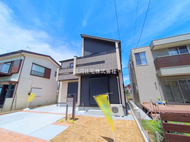 G00378290 東京都府中市清水が丘３丁目 新築一戸建て 7580万円 土地面積144.25m² (約43.63坪) 建物面積107.23m² (約32.43坪) 間取り４ＬＤＫ 築年月2025年07月(築１年以内)【外観12】