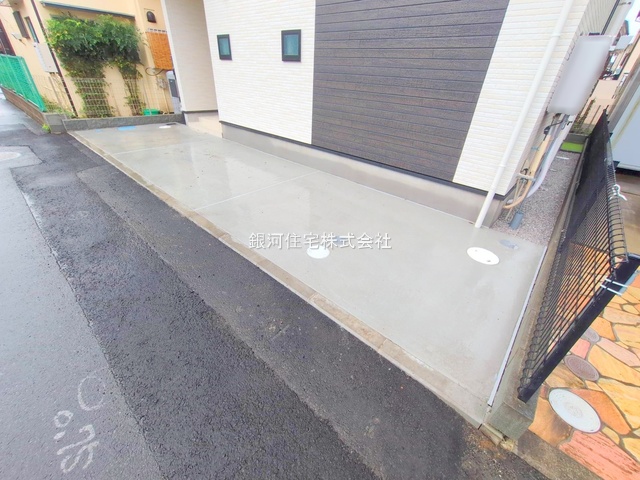 G00378349 神奈川県相模原市南区双葉２丁目 新築一戸建て 3690万円 土地面積94.67m² (約28.63坪) 建物面積90.98m² (約27.52坪) 間取り４ＬＤＫ 築年月2025年06月(築１年以内)【外観14】