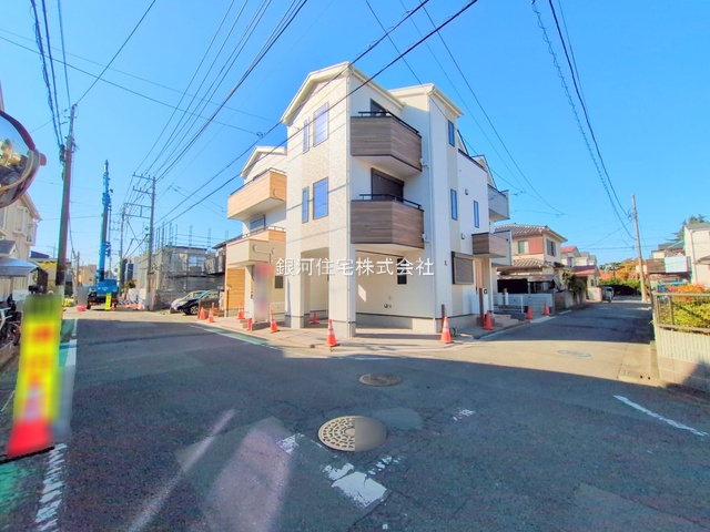 G00378351 神奈川県相模原市南区南台４丁目 新築一戸建て 4380万円 土地面積66.25m² (約20.04坪) 建物面積102.44m² (約30.98坪) 間取り３ＬＤＫ 築年月2026年01月(築１年以内)【外観3】