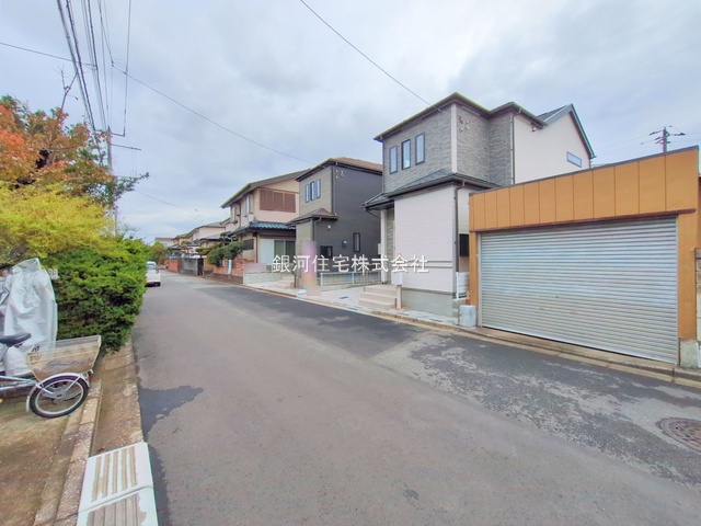 G00378501 千葉県千葉市美浜区磯辺１丁目 新築一戸建て 4190万円 土地面積100.24m² (約30.32坪) 建物面積95.64m² (約28.93坪) 間取り４ＬＤＫ 築年月2025年10月(築１年以内)【外観11】